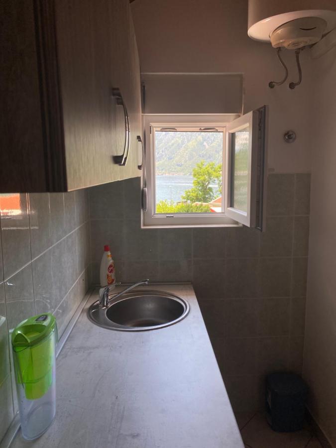 Vasiniko Apartment Kotor Eksteriør billede